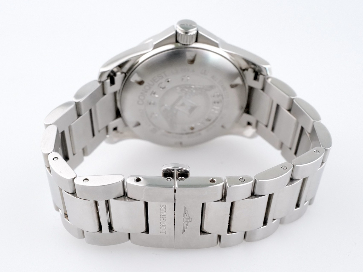 Швейцарський годинник Longines Conquest