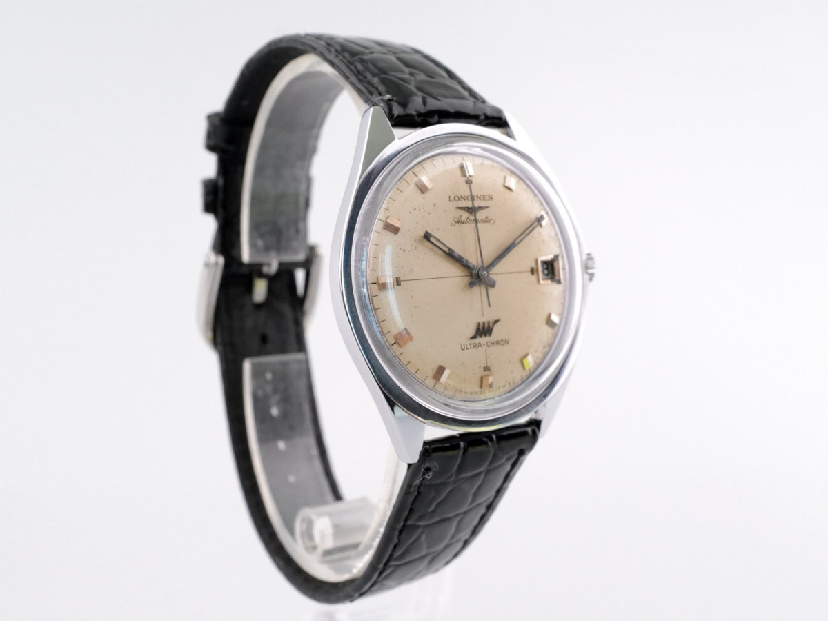 Швейцарський годинник Longines Vintage Oversize Ultra-Chron Automatic