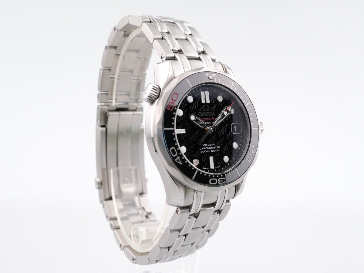 Swiss watch Omega Seamaster Diver 300M James Bond 50th anniversary
