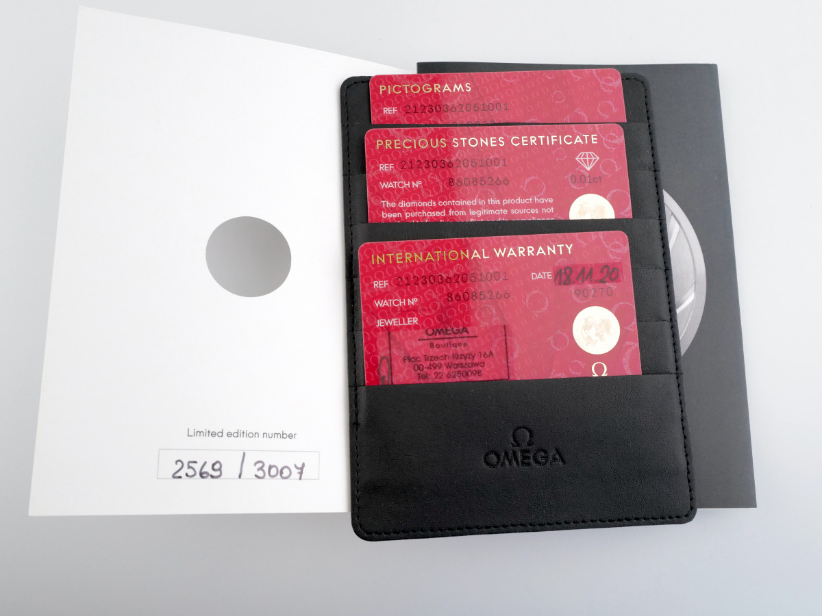 Swiss watch Omega Seamaster Diver 300M James Bond 50th anniversary