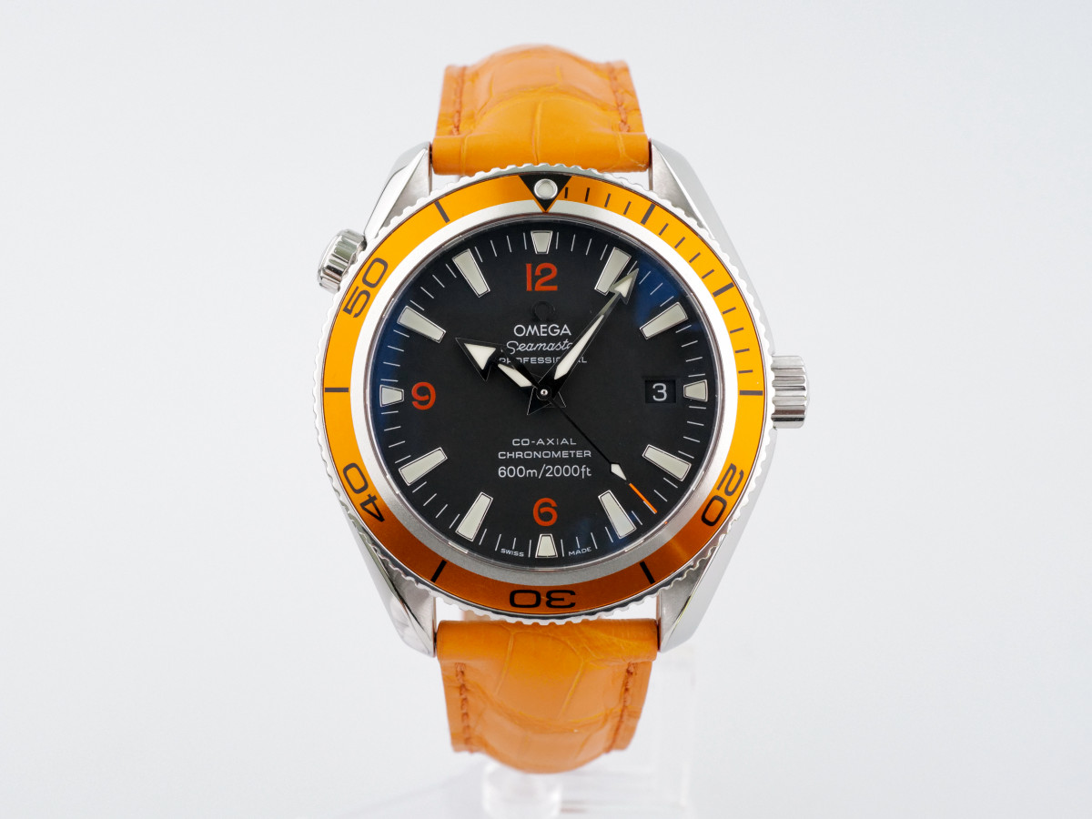 Швейцарские часы Omega Seamaster Planet Ocean Orange