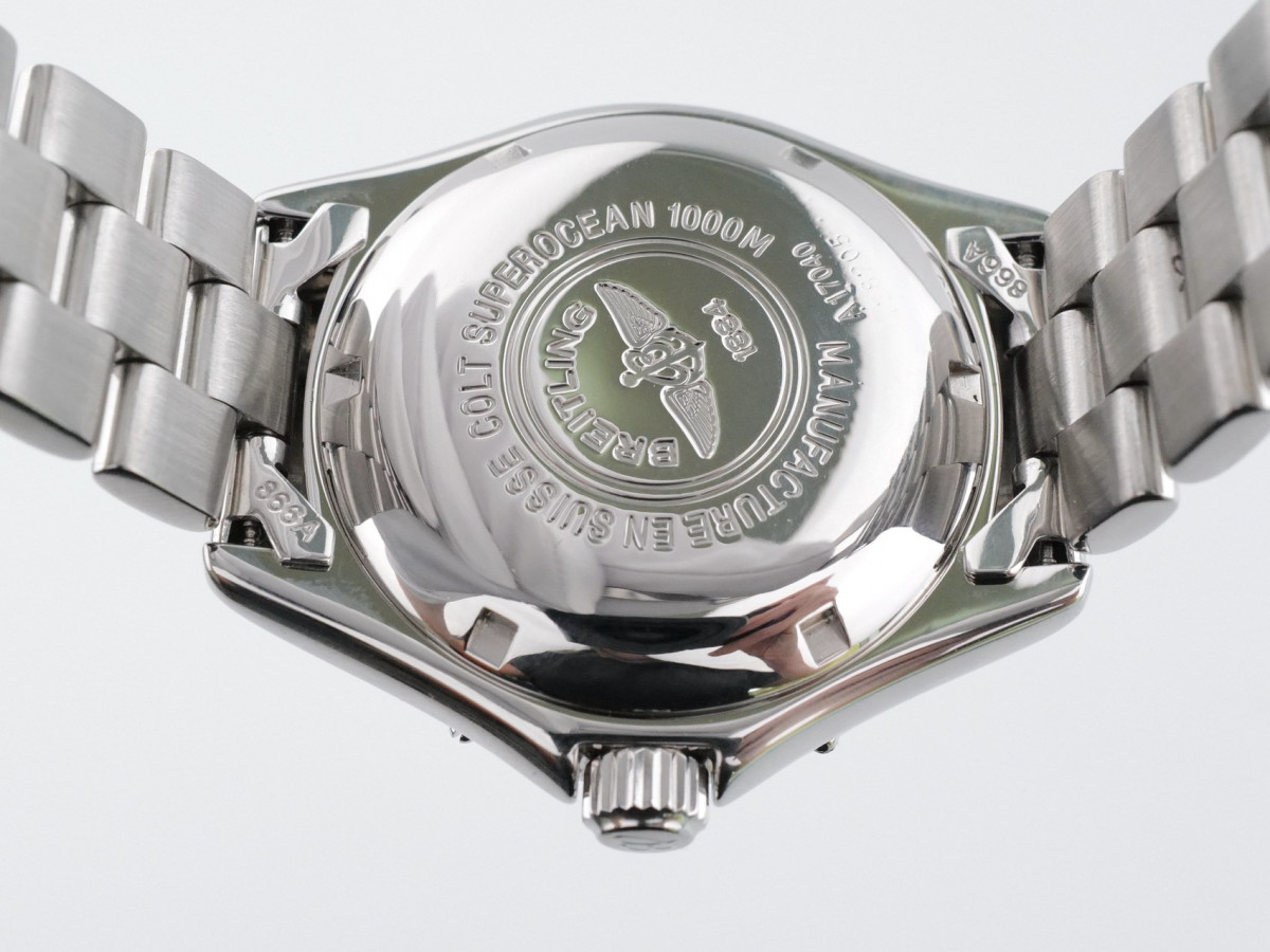 Швейцарський годинник Breitling Colt Superocean Automatic Blue Dial