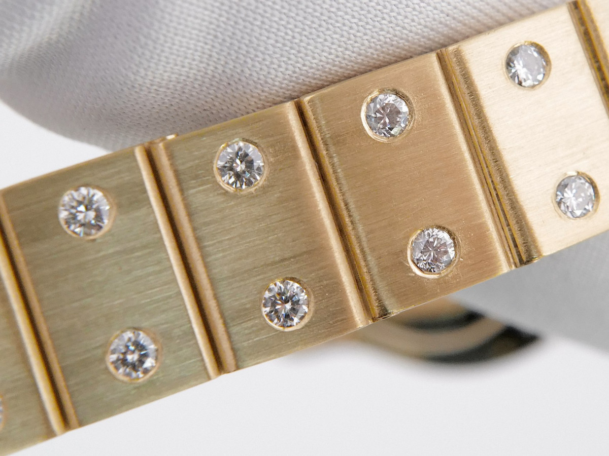 Швейцарський годинник Cartier Santos Octagon 18K Yellow Gold Diamonds