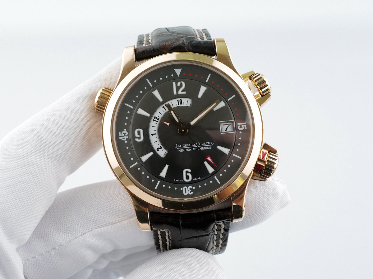 Швейцарський годинник Jaeger LeCoultre Master Compressor Memovox