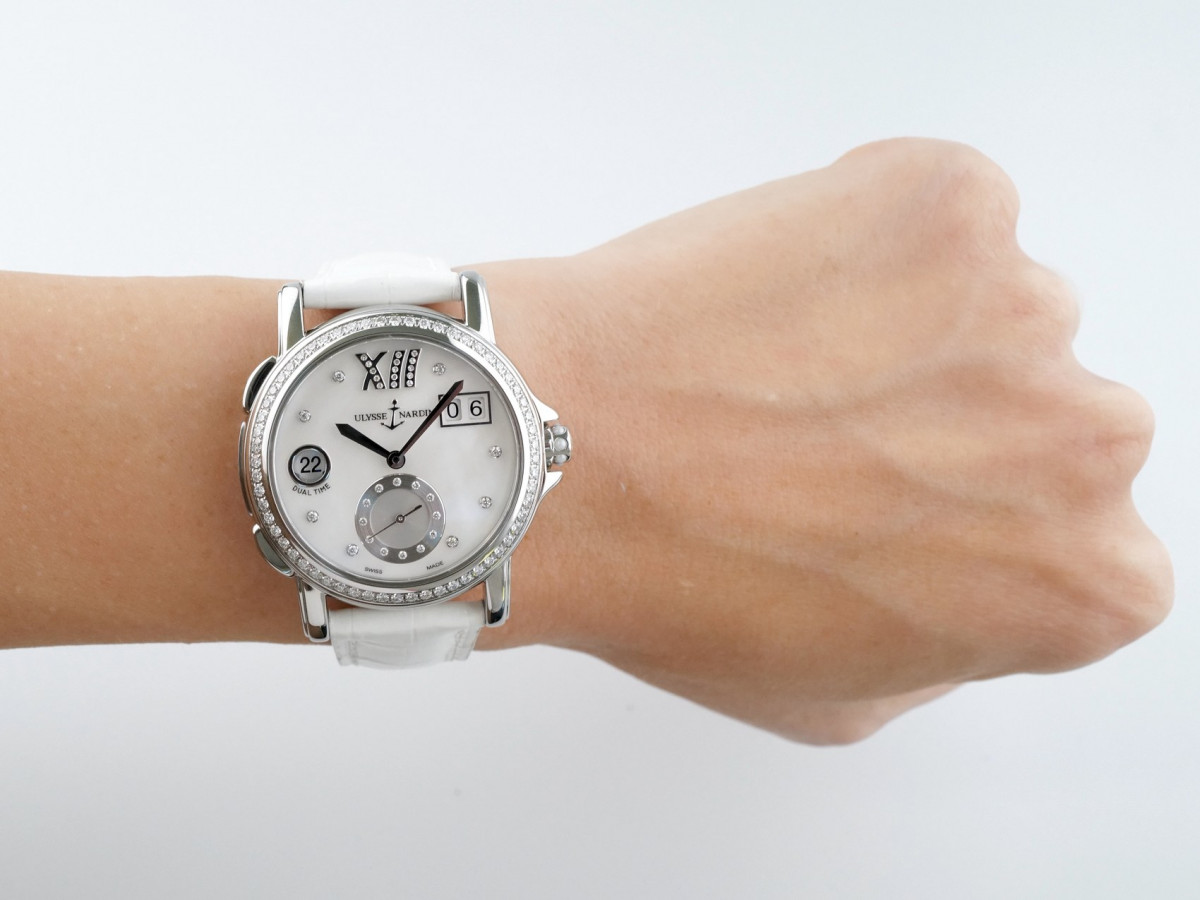 Швейцарские часы Ulysse Nardin Lady Dual Time Big Date Diamonds