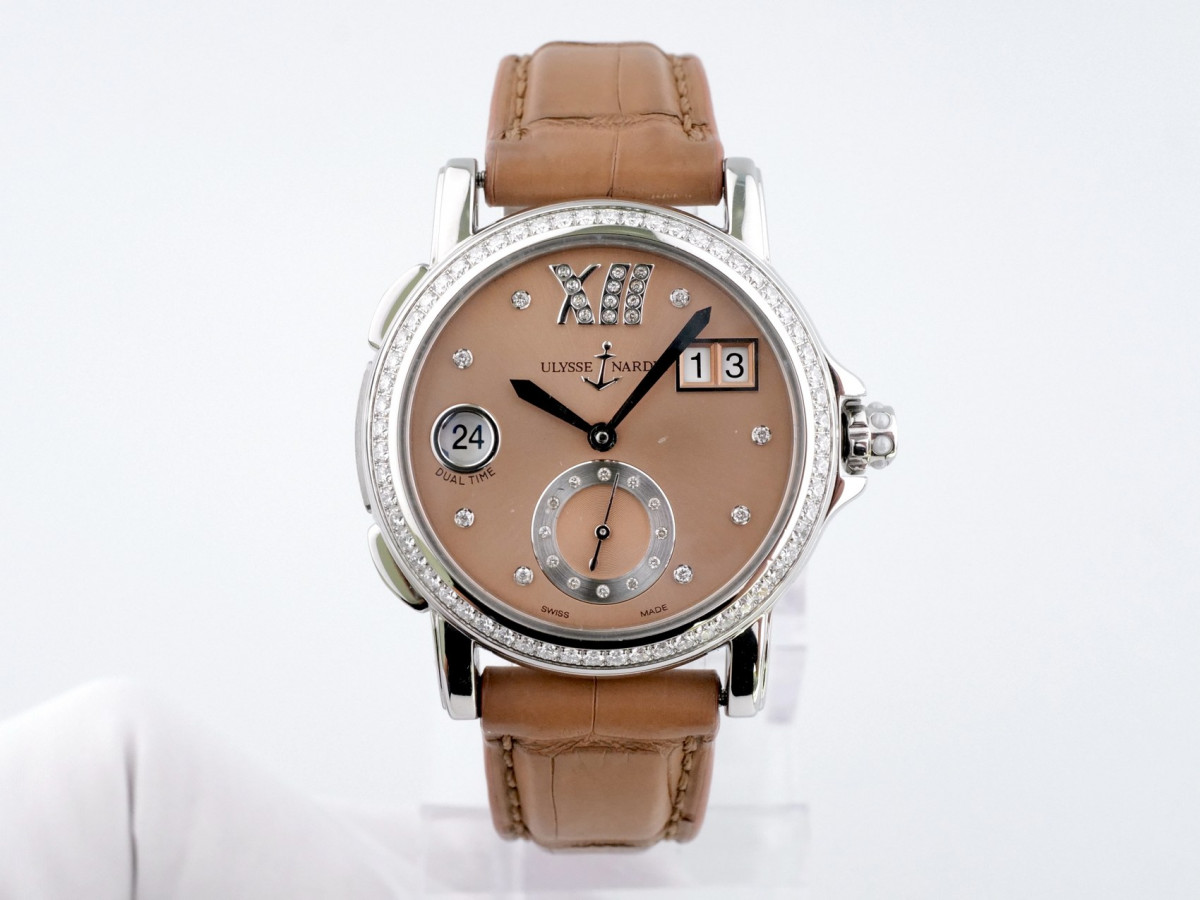 Швейцарские часы Ulysse Nardin Lady Dual Time Big Date Diamond Bezel Brown Dial