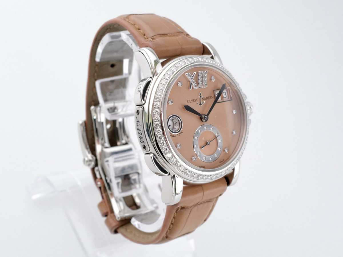 Швейцарские часы Ulysse Nardin Lady Dual Time Big Date Diamond Bezel Brown Dial
