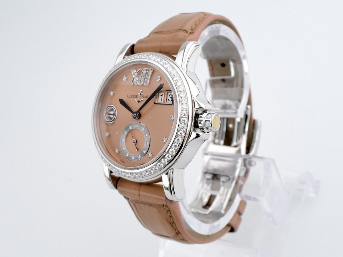 Швейцарские часы Ulysse Nardin Lady Dual Time Big Date Diamond Bezel Brown Dial
