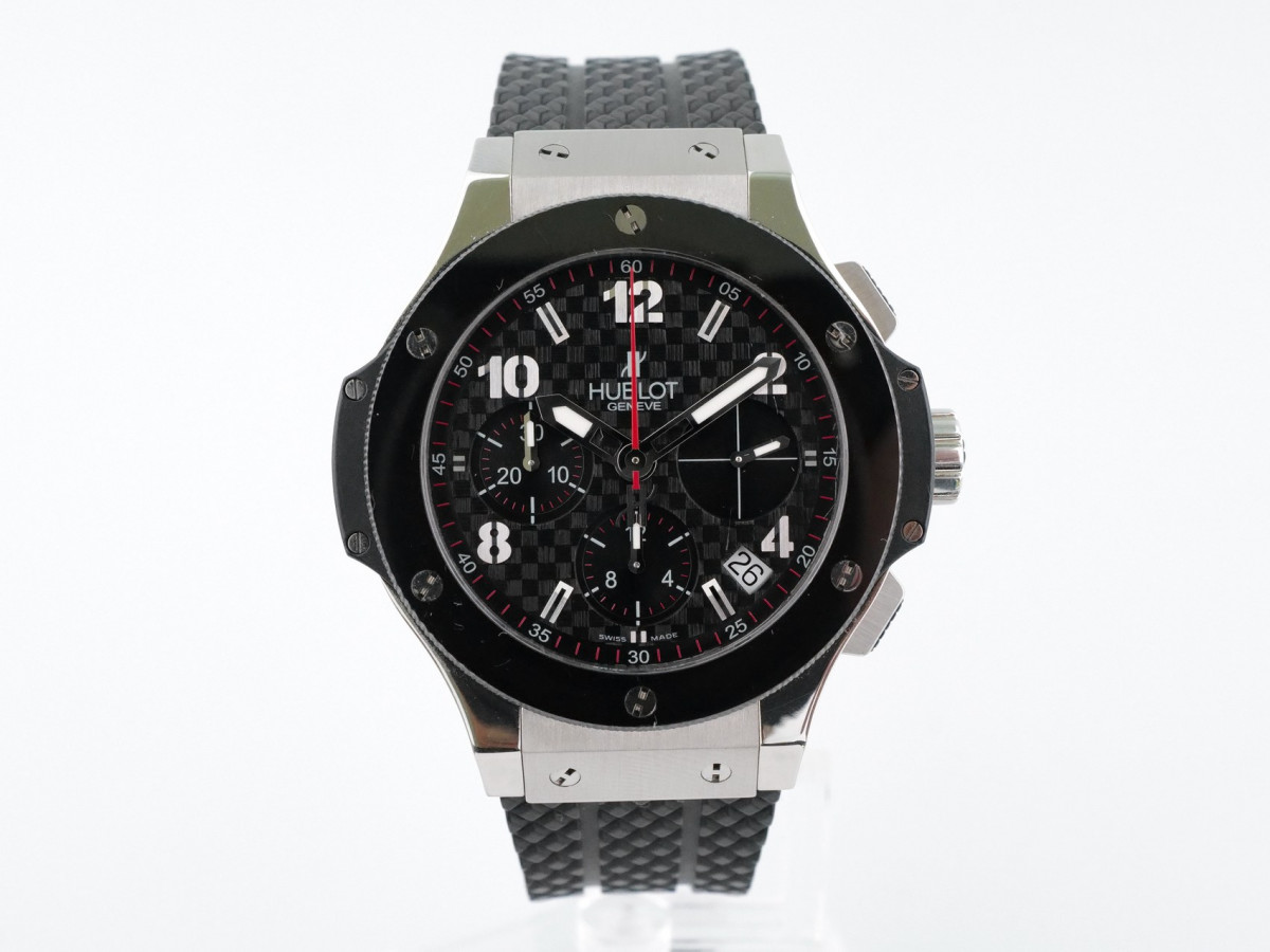 Швейцарський годинник Hublot Big Bang 41 Automatic Chronograph Carbon Fiber Dial