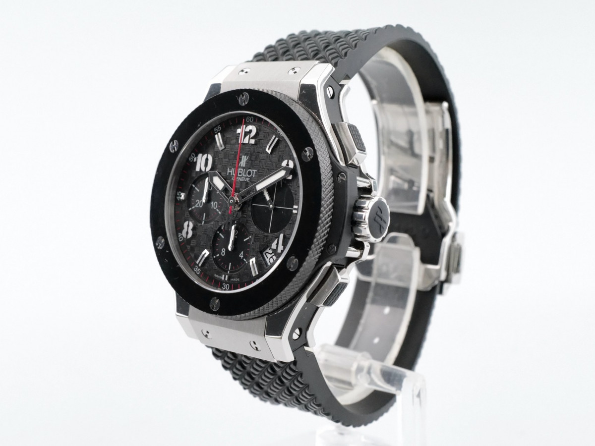 Швейцарський годинник Hublot Big Bang 41 Automatic Chronograph Carbon Fiber Dial