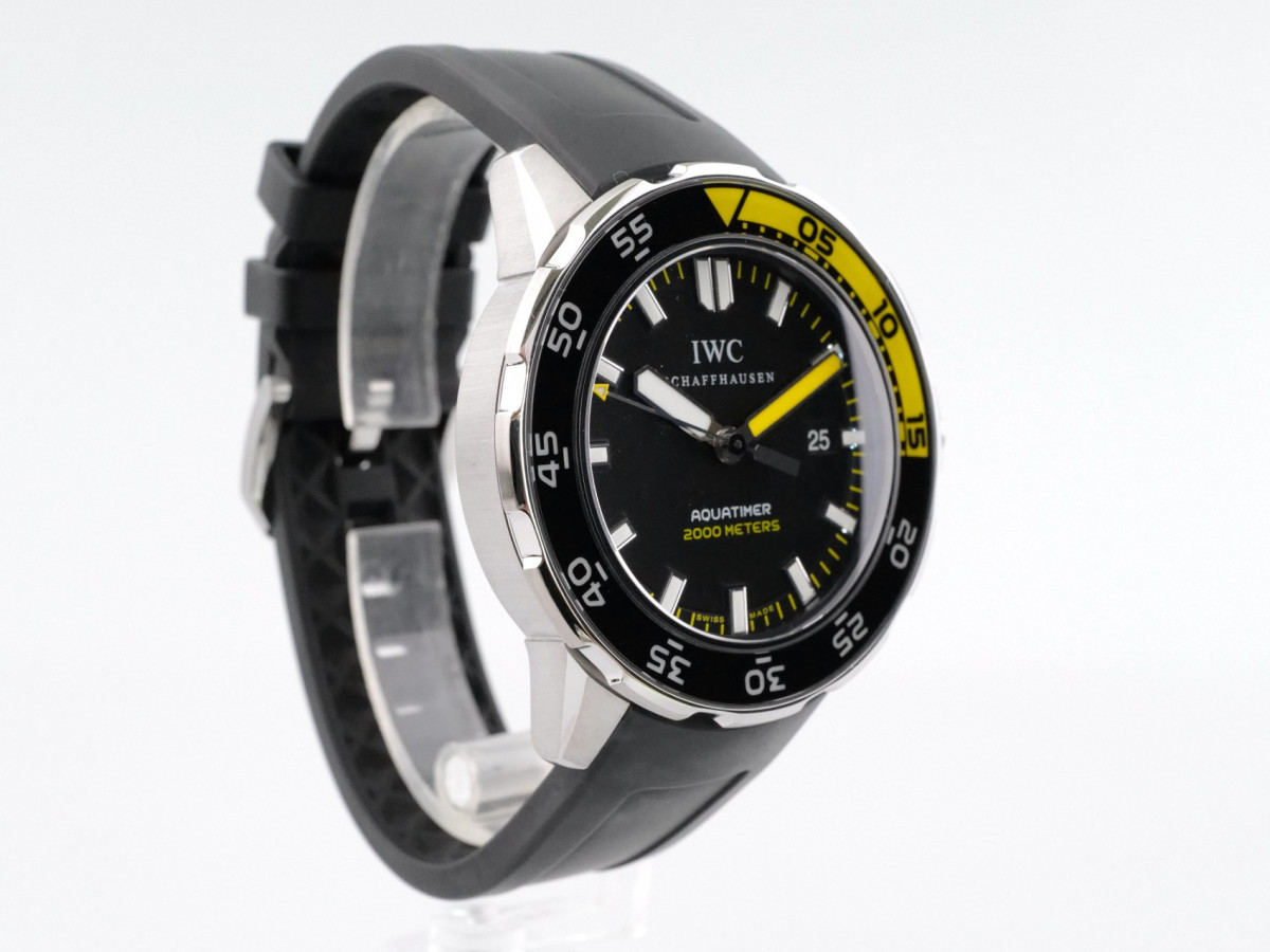 Швейцарський годинник IWC Aquatimer Automatic 2000