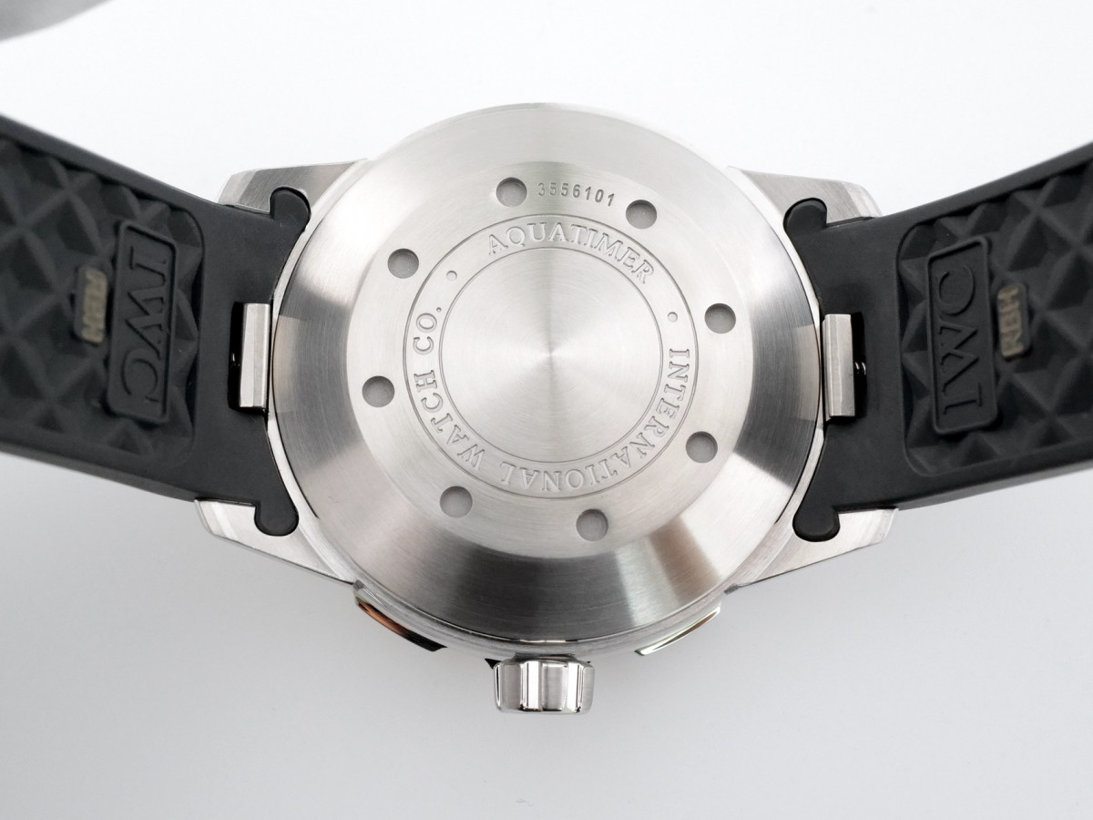 Швейцарський годинник IWC Aquatimer Automatic 2000