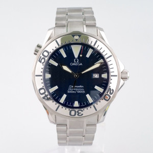 Swiss watch Omega Seamaster Quartz Chronometer Electric Blue