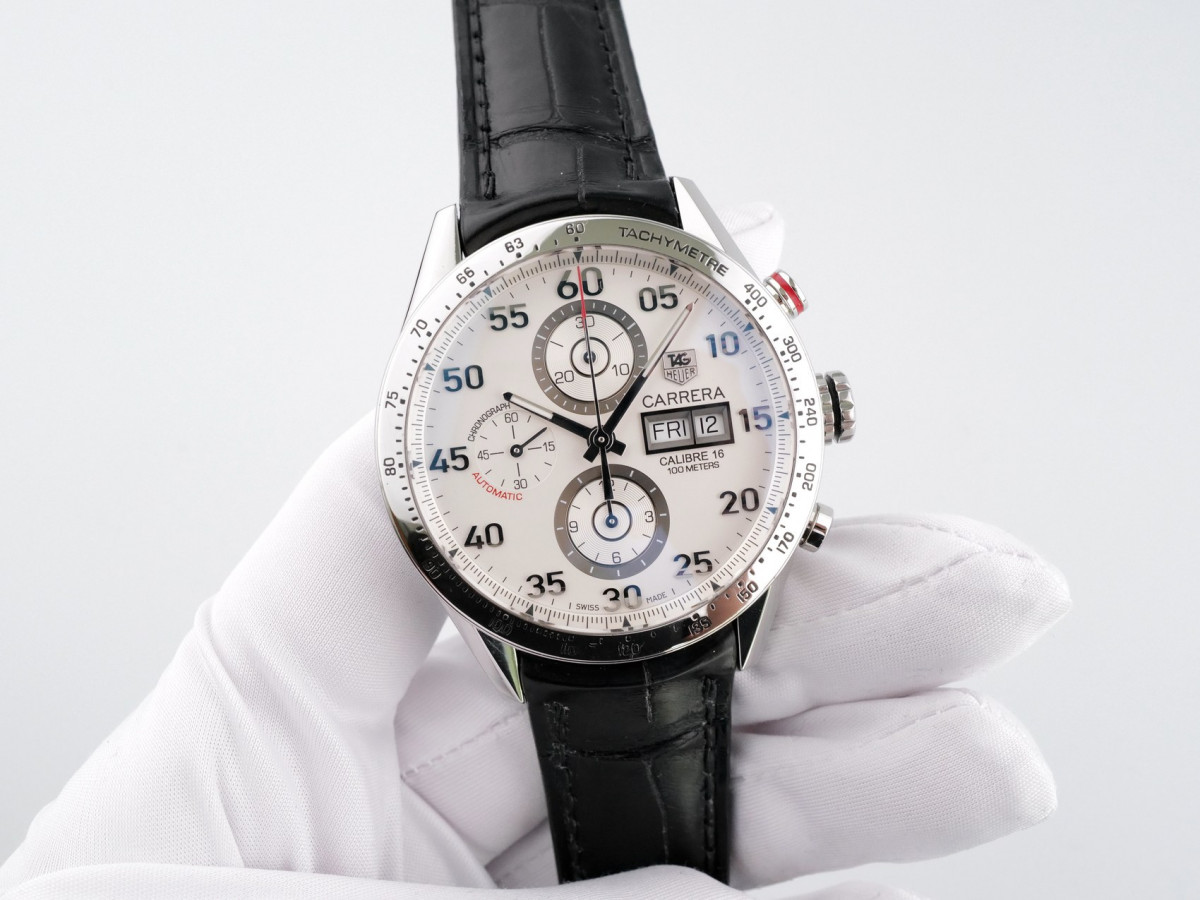 Швейцарський годинник TAG Heuer Calibre 16 Day Date Automatic Chronograph