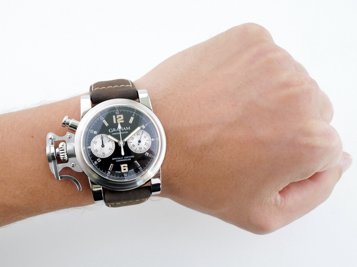 Швейцарський годинник Graham Chronofighter Oversize