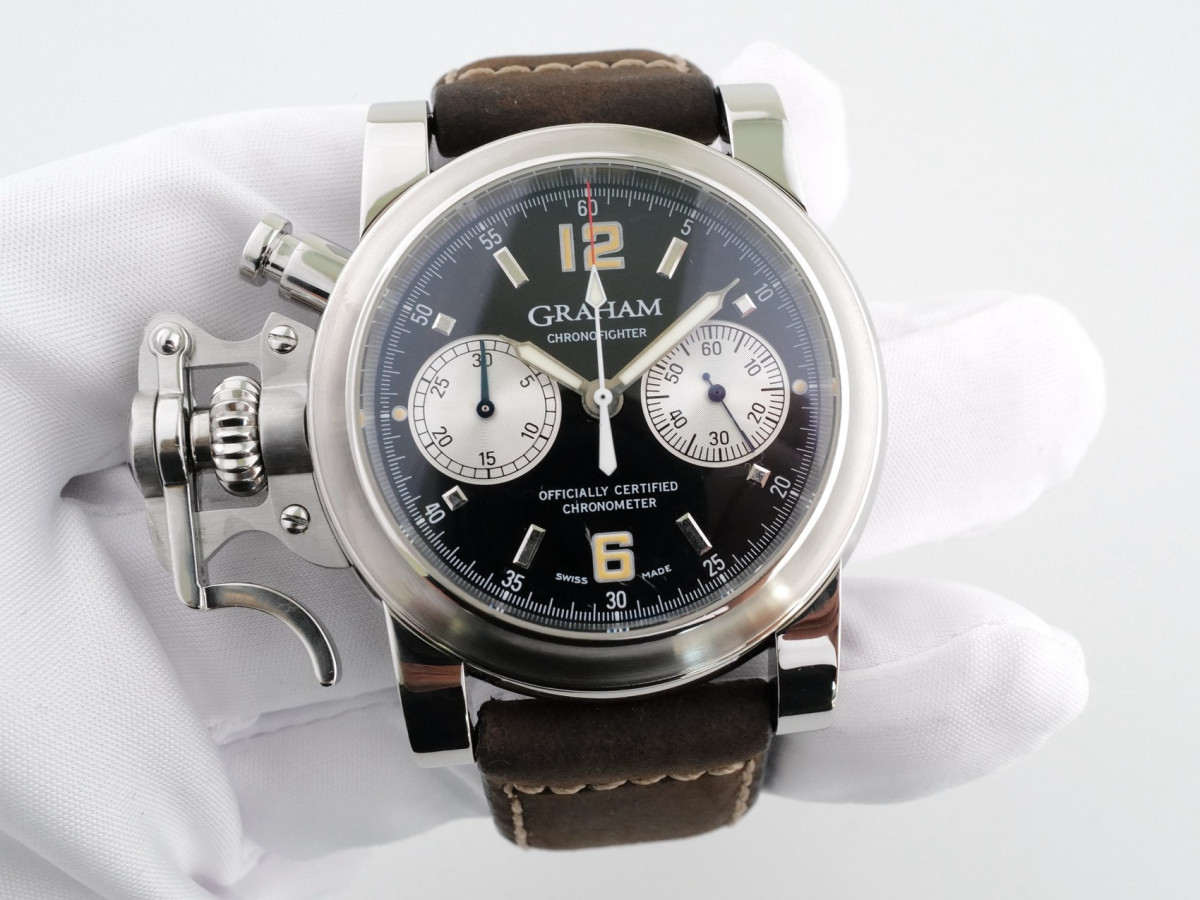 Швейцарський годинник Graham Chronofighter Oversize