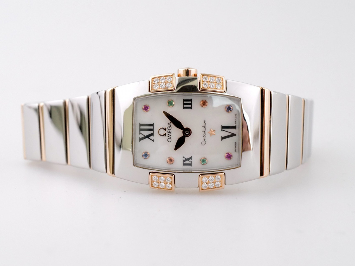 Швейцарские часы Omega Constellation Quadrella Quartz