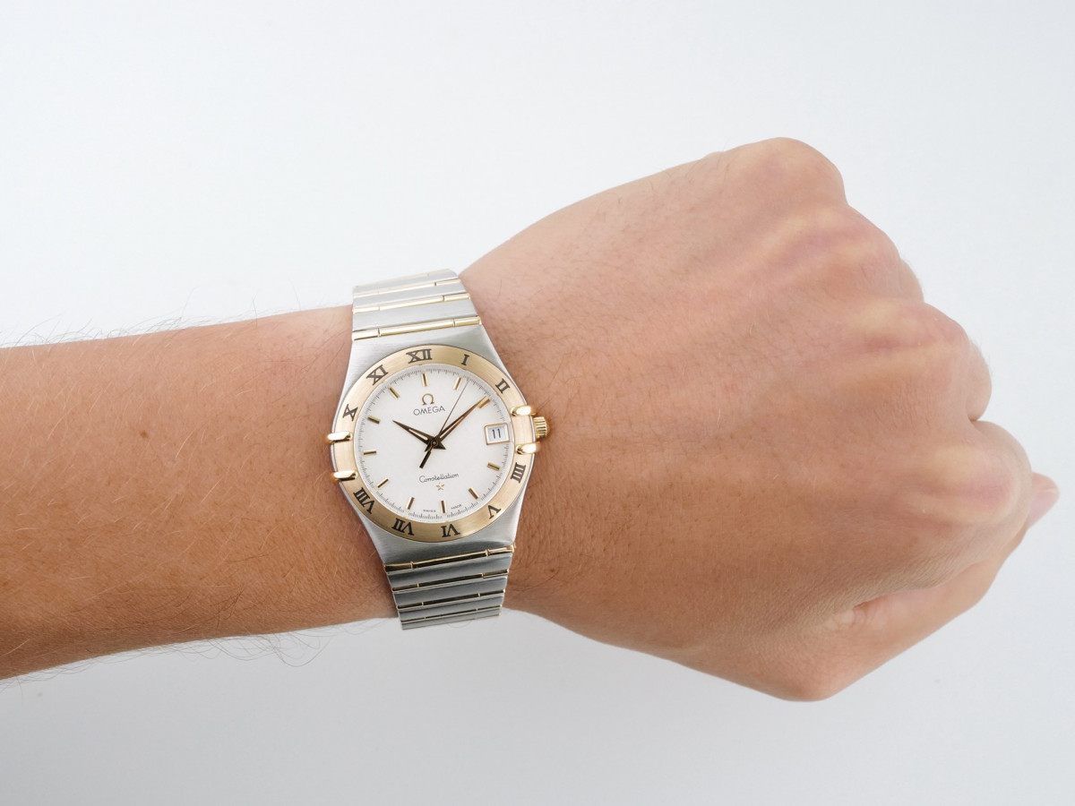 Швейцарские часы Omega Constellation Quartz Steel 18K Yellow Gold 34