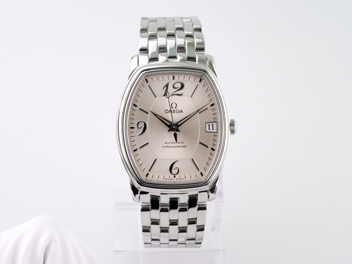 Swiss watch Omega De Ville Prestige Co-Axial Tonneau