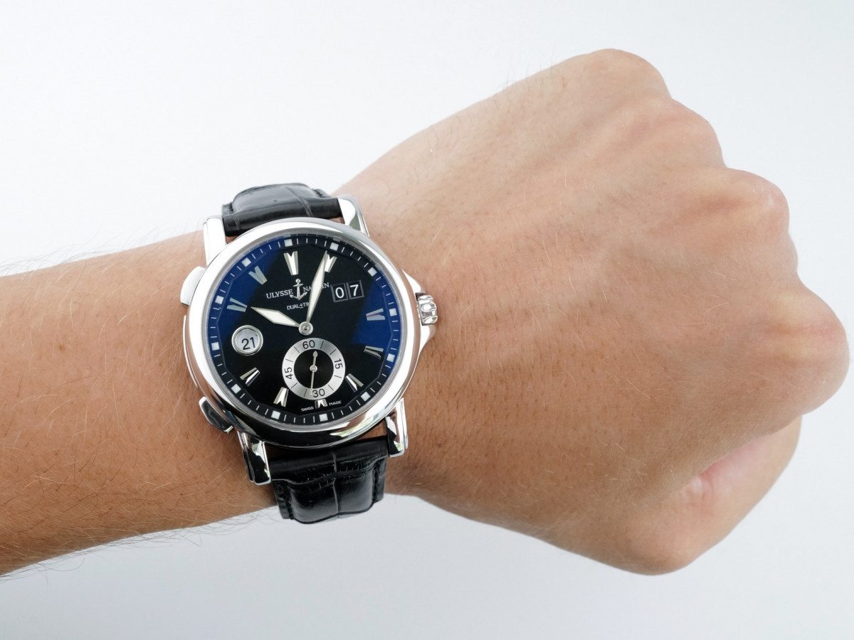 Швейцарские часы Ulysse Nardin GMT Big Date