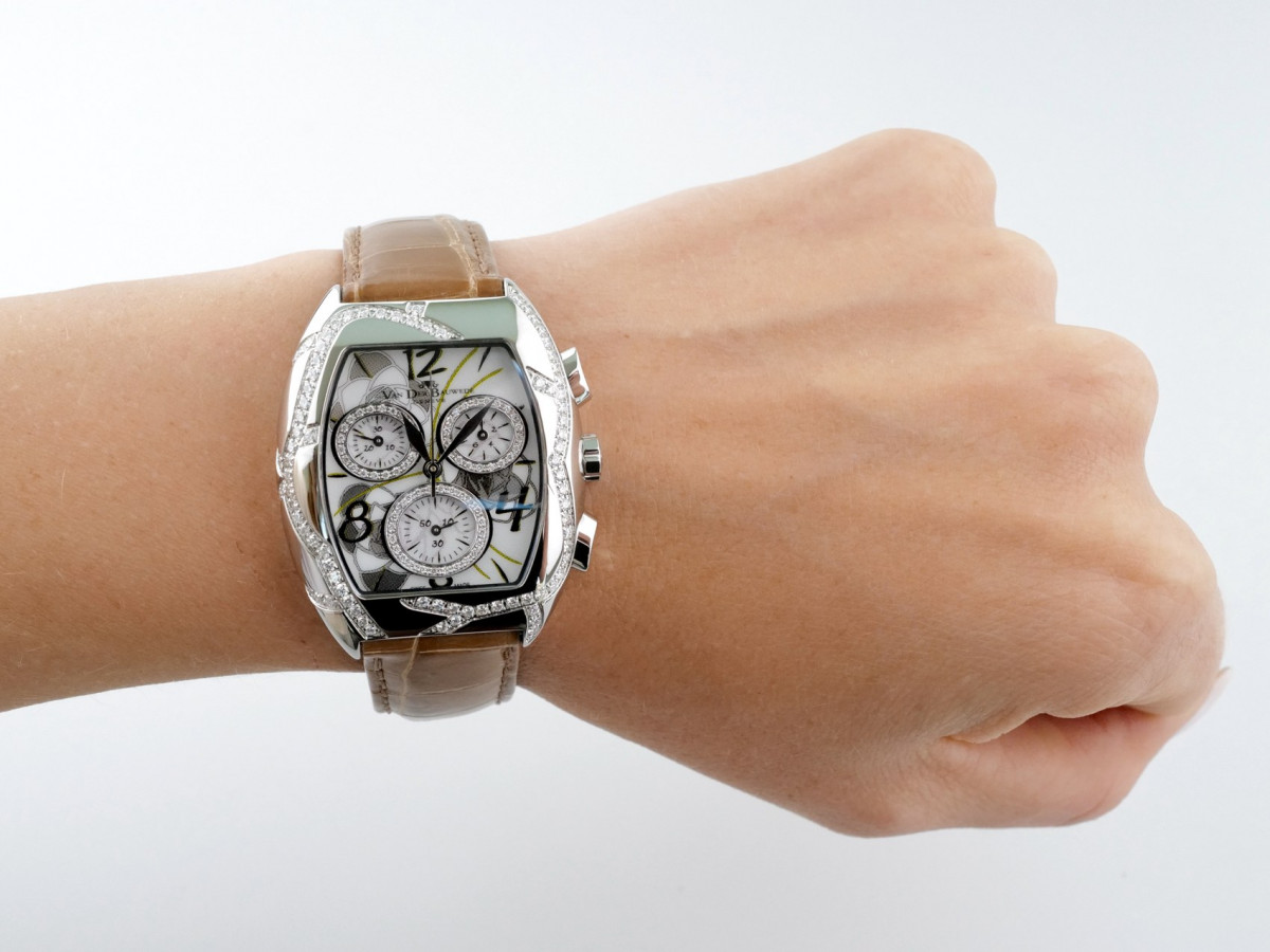 Швейцарские часы Van Der Bauwede Lily XS