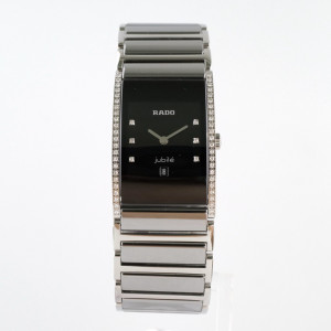Швейцарський годинник Rado Integral Medium Diamond Dial