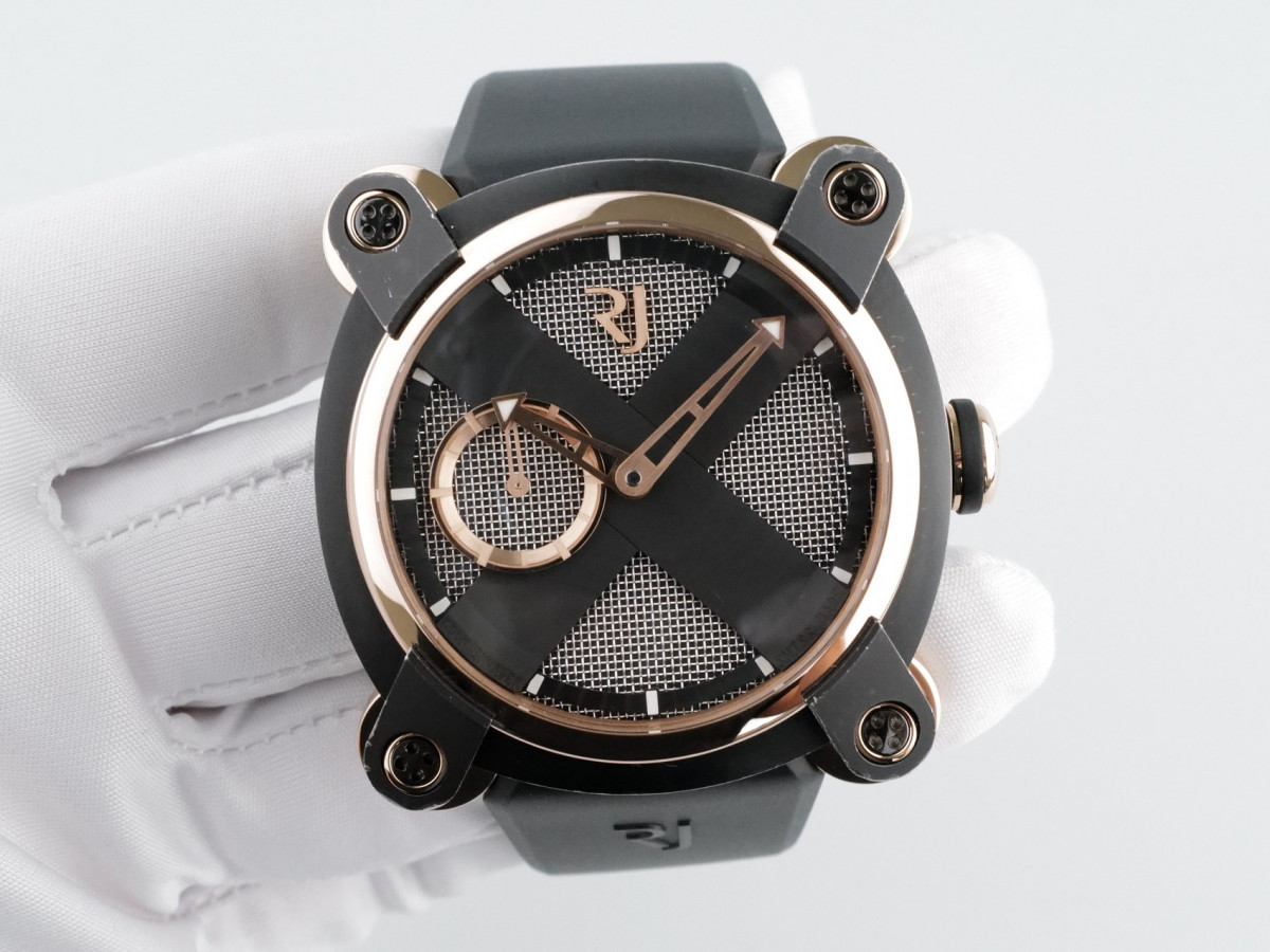 Швейцарские часы Romain Jerome Moon-DNA Moon Invader Red Speed Metal Limited Edition