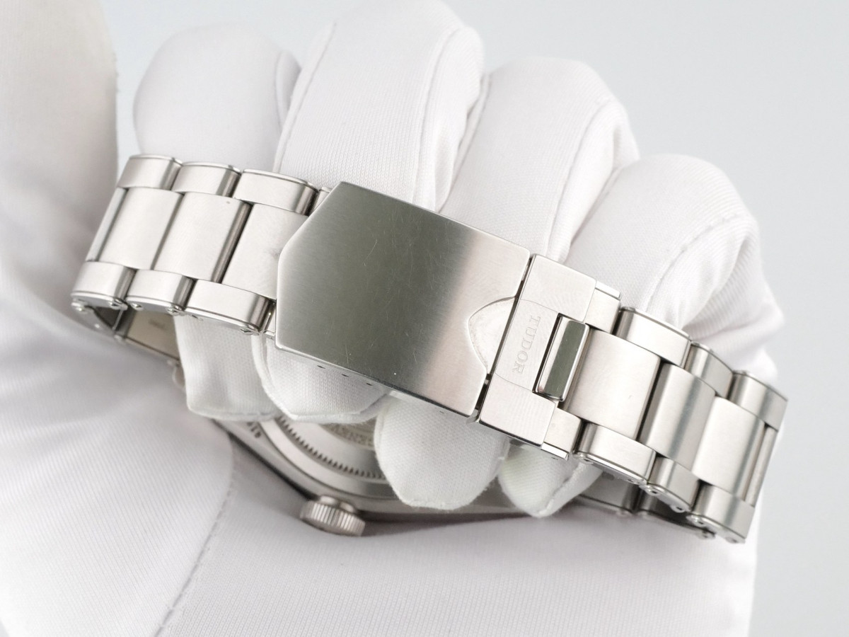 Швейцарские часы Tudor Heritage Black Bay GMT Pepsi