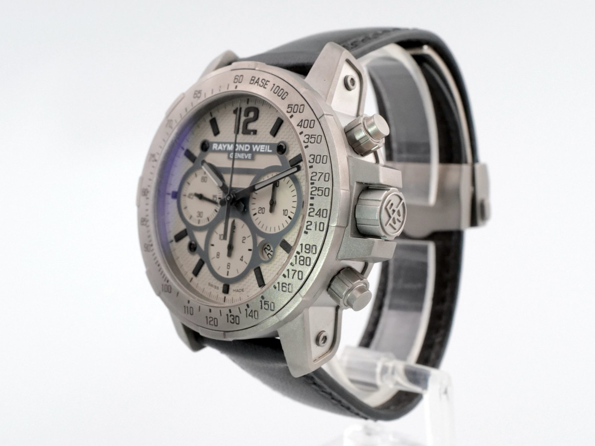 Швейцарський годинник Raymond Weil Nabucco Titanium Chronograph