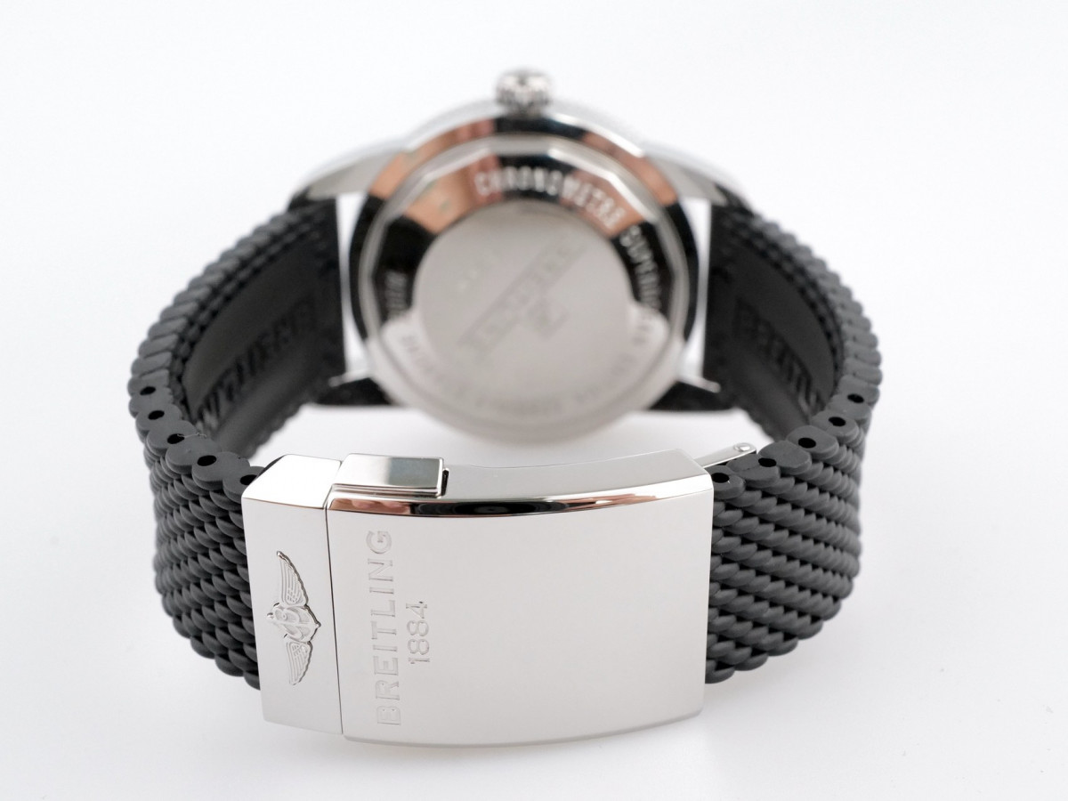 Швейцарський годинник Breitling Superocean Heritage II 46 B20