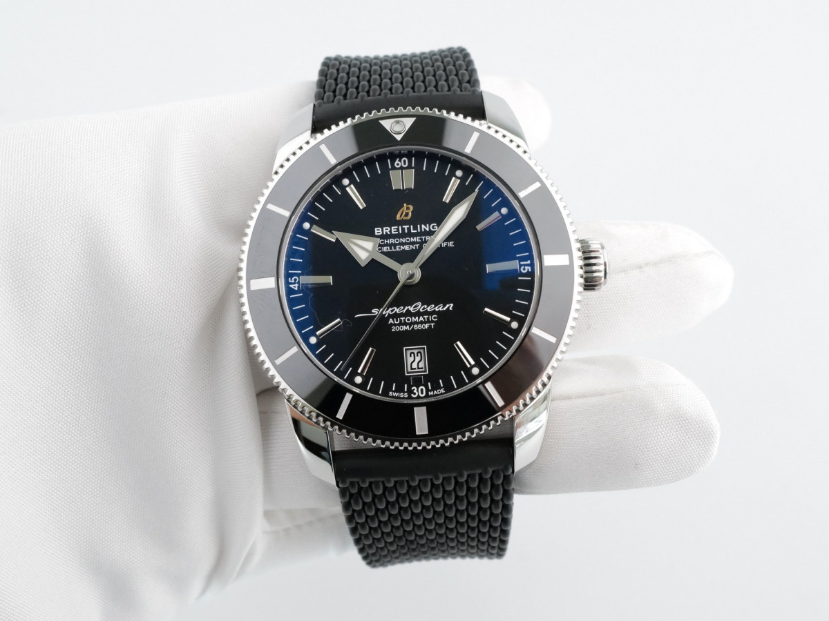 Швейцарський годинник Breitling Superocean Heritage II 46 B20