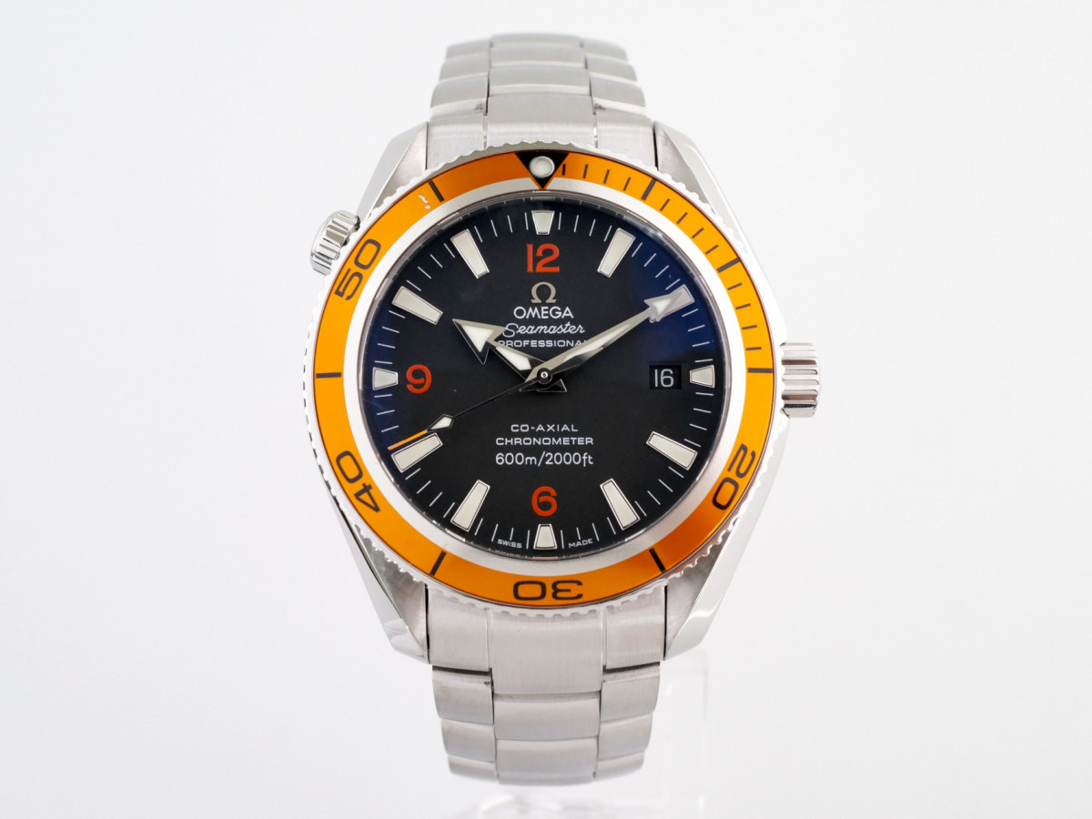 Швейцарские часы Omega Seamaster Planet Ocean Orange