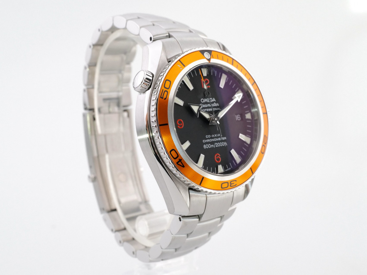 Швейцарские часы Omega Seamaster Planet Ocean Orange