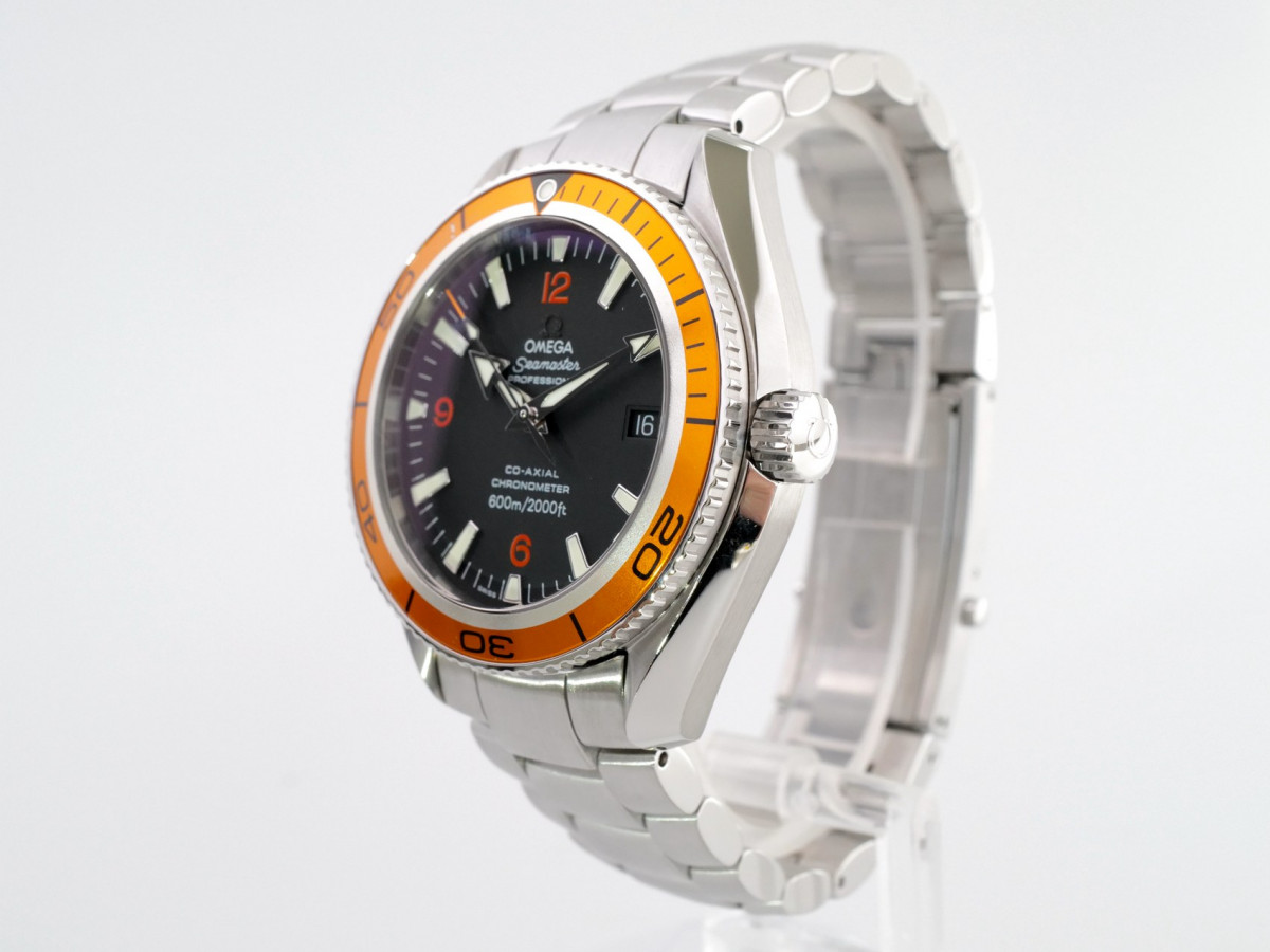 Швейцарские часы Omega Seamaster Planet Ocean Orange