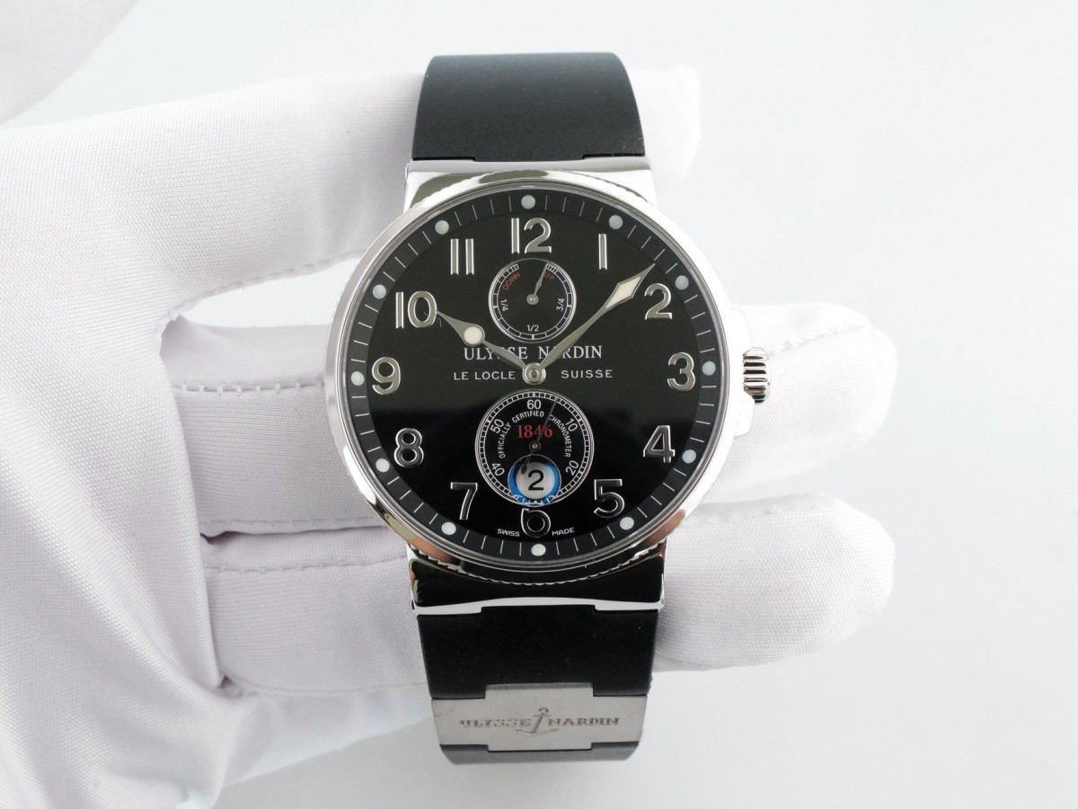 Швейцарские часы Ulysse Nardin Maxi Marine Chronometer Black Dial
