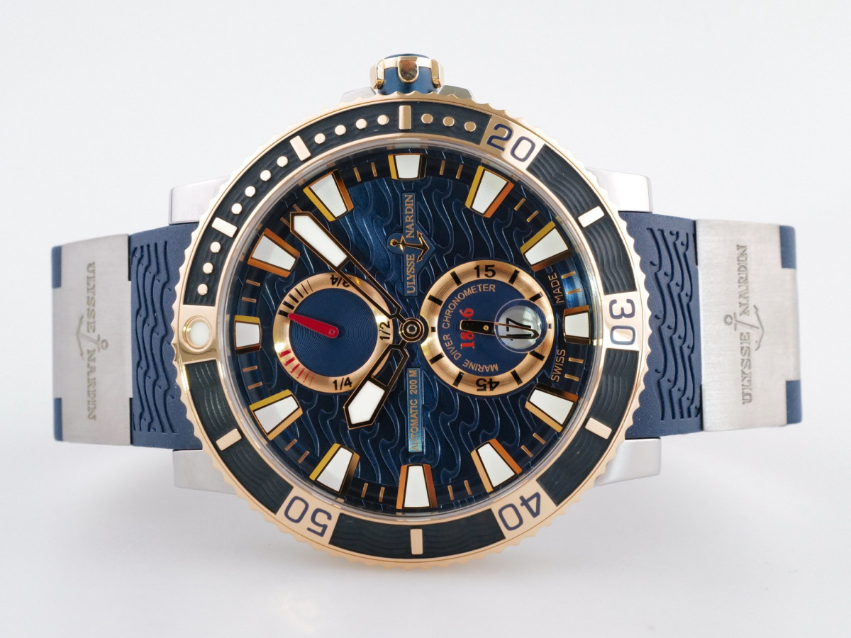 Швейцарские часы Ulysse Nardin Maxi Marine Diver Blue Dial Titanium Gold