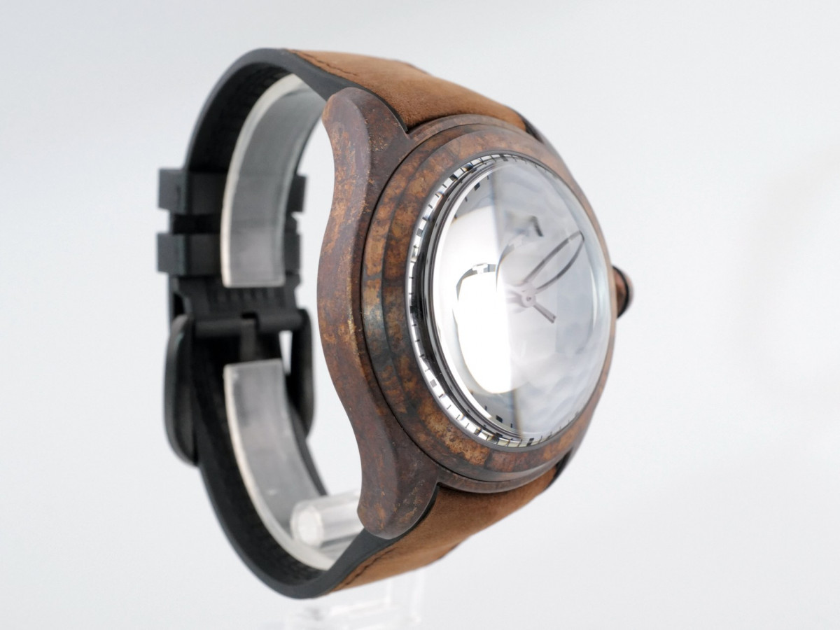 Швейцарський годинник Corum Bubble Golf 47 Bronze