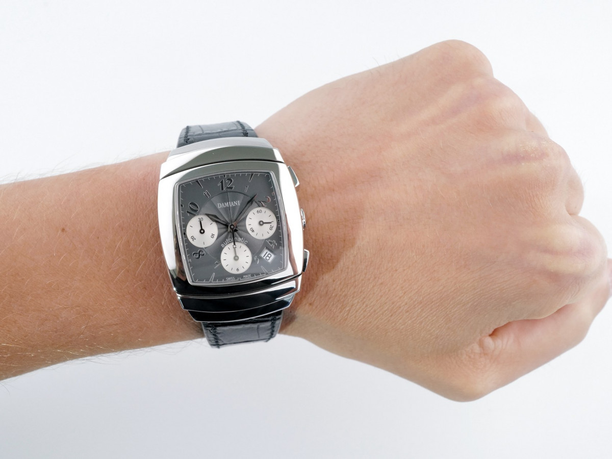 Швейцарський годинник Damiani Ego Chronograph