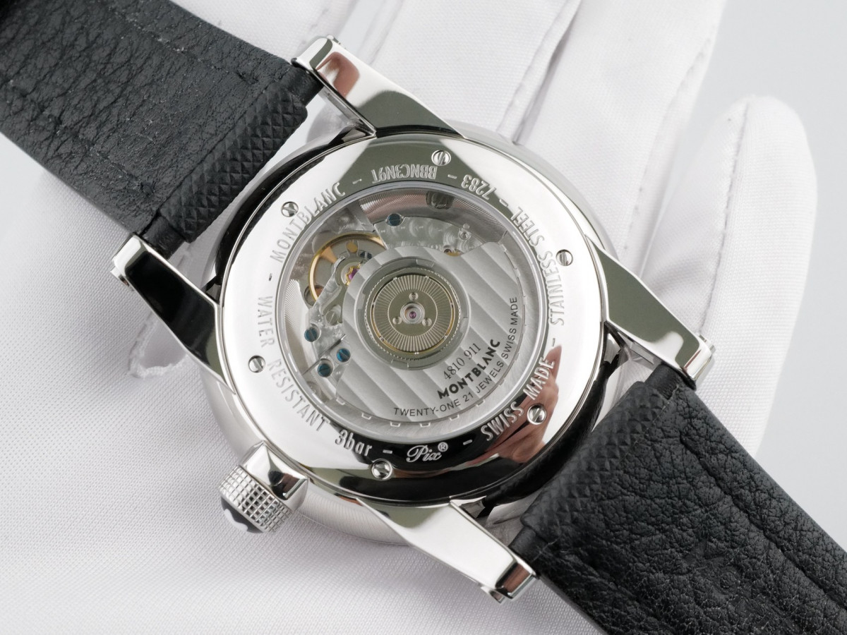 Швейцарський годинник MontBlanc TimeWalker Dual Time Special Edition