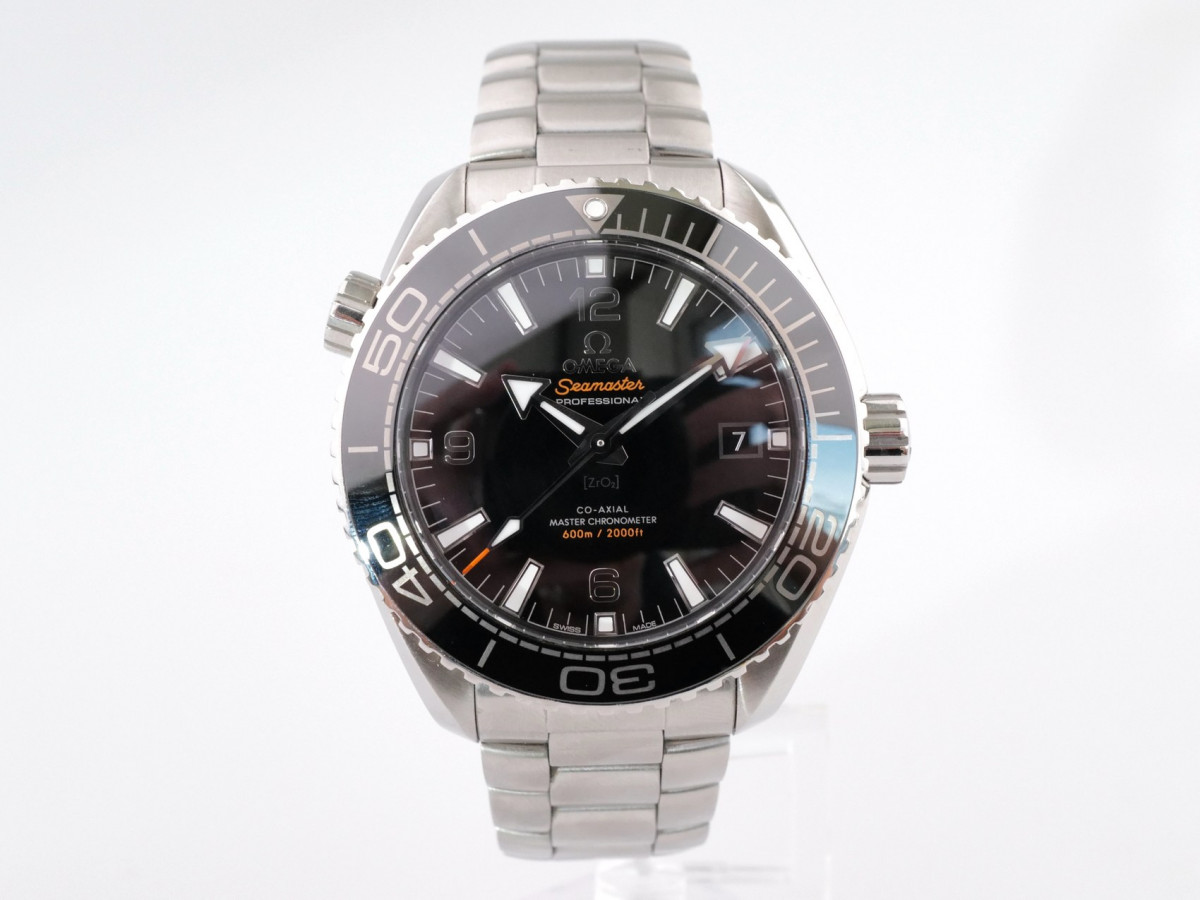 Swiss watch Omega Seamaster Planet Ocean 600m Co-Axial Master Chronometer