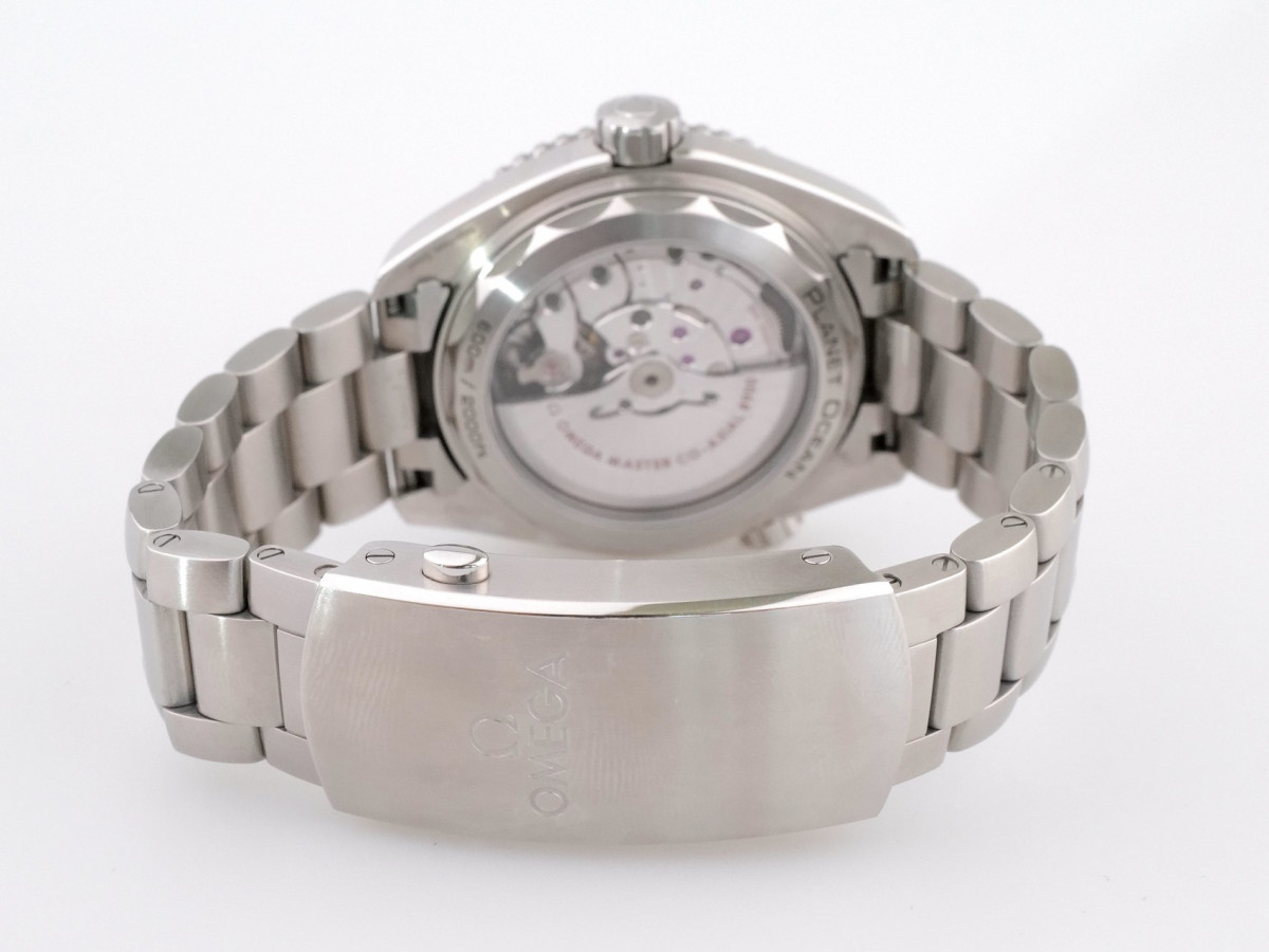 Swiss watch Omega Seamaster Planet Ocean 600m Co-Axial Master Chronometer