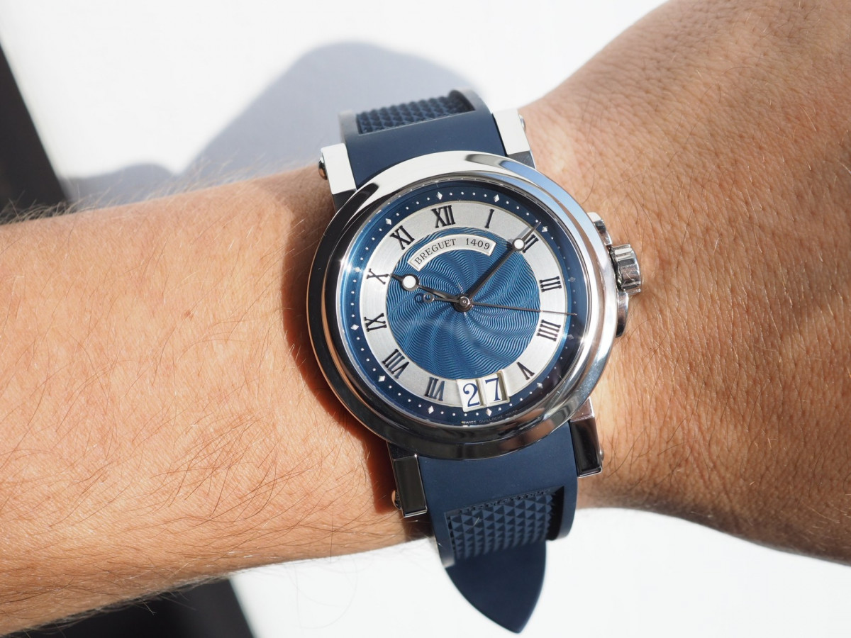 Швейцарський годинник Breguet Marine Big Date Blue Dial