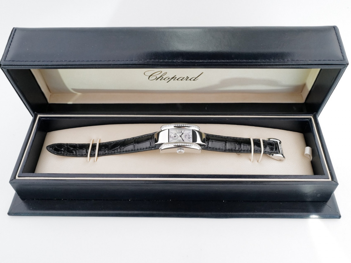 Швейцарские часы Chopard La Strada Diamonds Mother of Pearl Dial