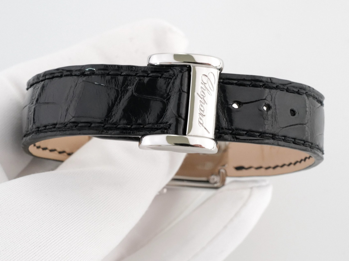 Швейцарские часы Chopard La Strada Diamonds Mother of Pearl Dial