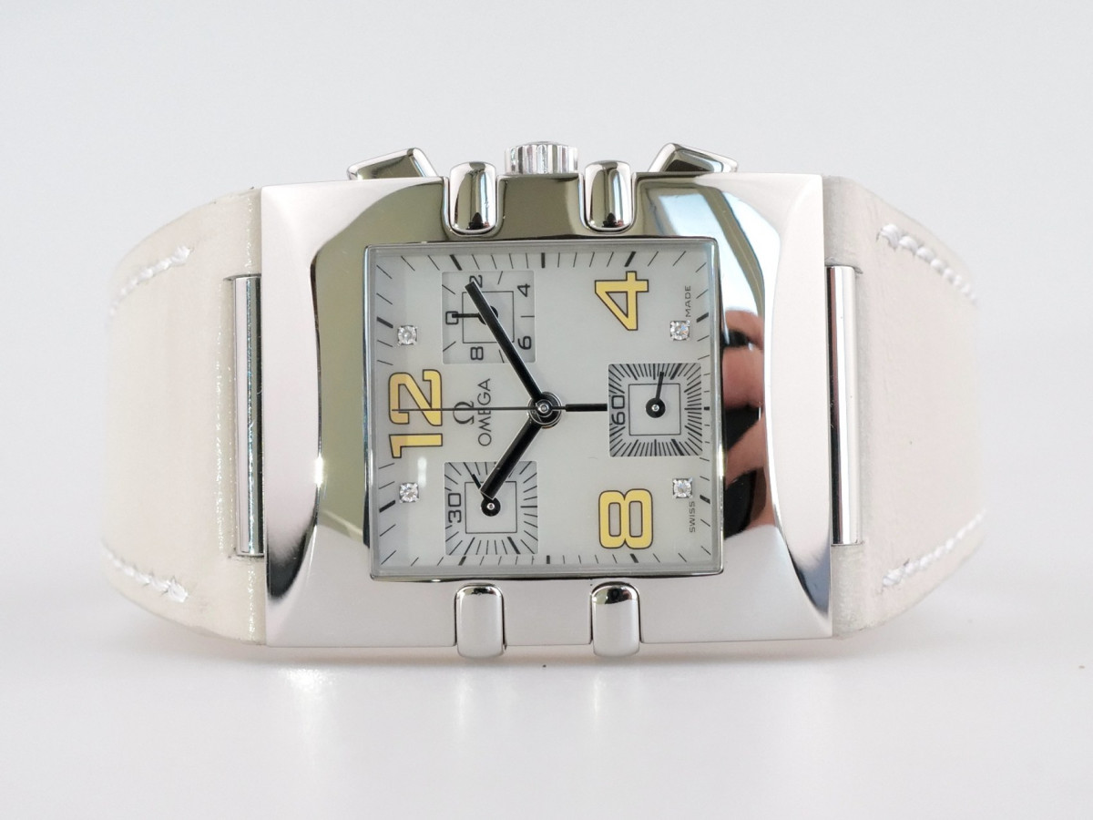 Швейцарський годинник Omega Constellation Quadra Quartz Chronograph