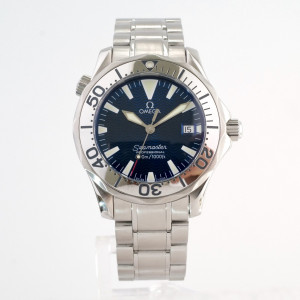 Швейцарские часы Omega Seamaster Professional 300m Electric Blue