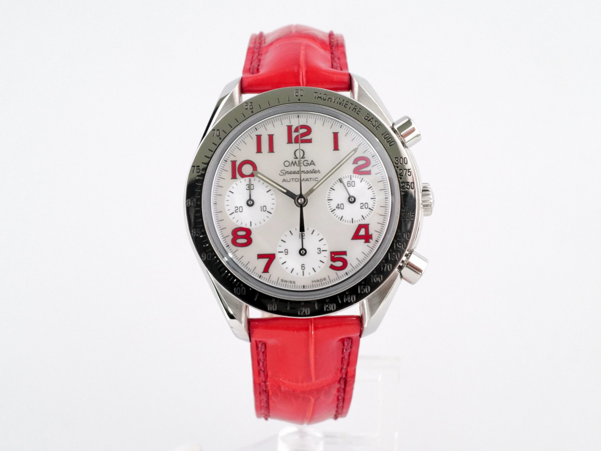 Швейцарские часы Omega Speedmaster Reduced Lady MOP Dial