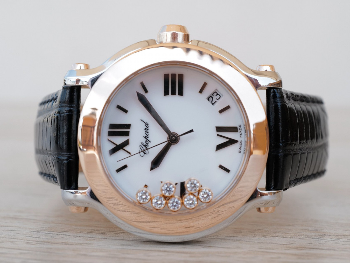 Швейцарские часы Chopard Happy Sport 18K Rose Gold Bezel Diamonds