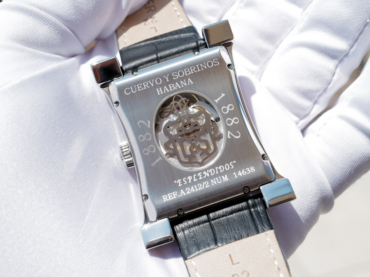 Швейцарський годинник Cuervo y Sobrinos Esplendidos