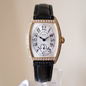 Швейцарские часы Franck Muller Cintree Curvex 18K Rose Gold Diamonds